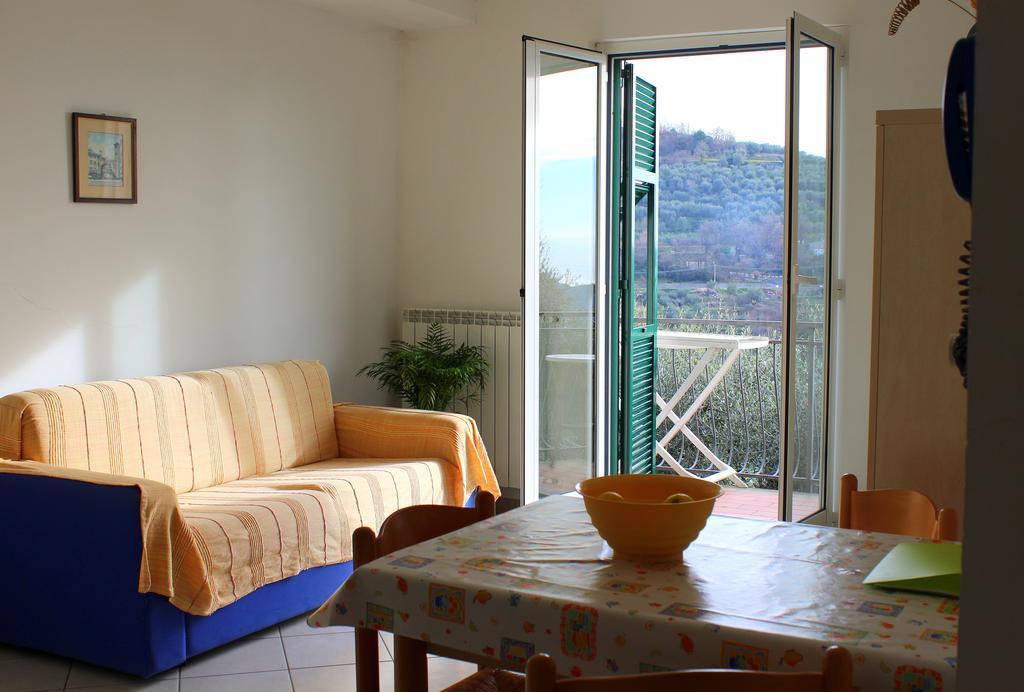 Appartamenti Tra Gli Ulivi Bardino Nuovo Exterior photo